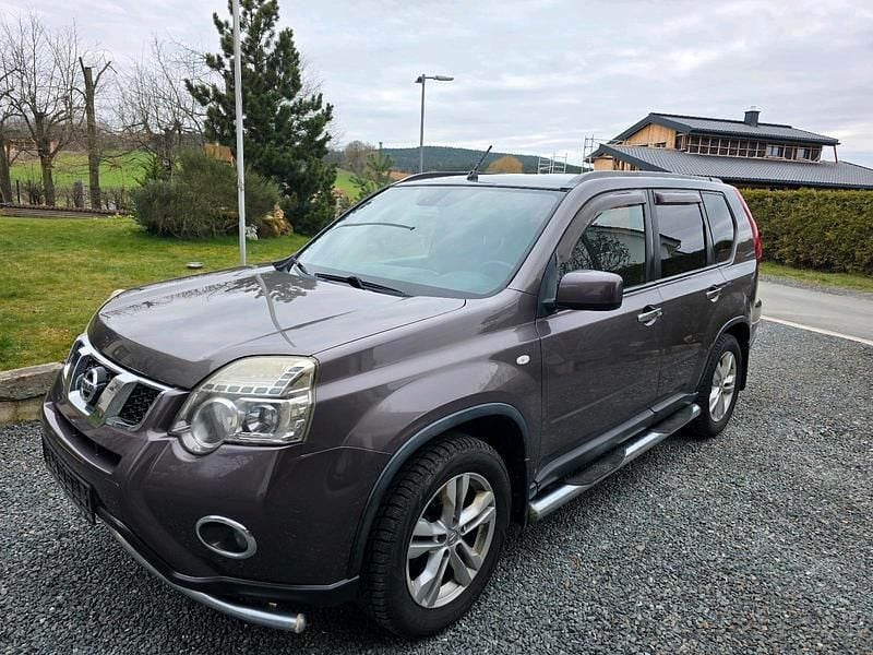 Gebraucht Nissan X-Trail 150 PS (110 kW) 2012 Grau SUV