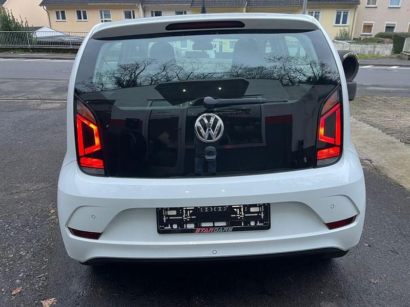 Second-hand VW up! move up! 60 CP (44 kW) 2018 Alb Hatchback