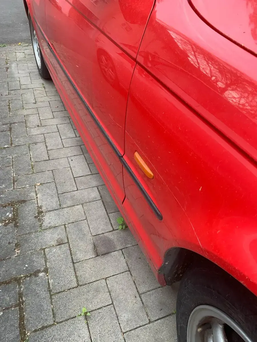 Gebraucht BMW 316 105 PS (77 kW) 1999 Rot Limousine