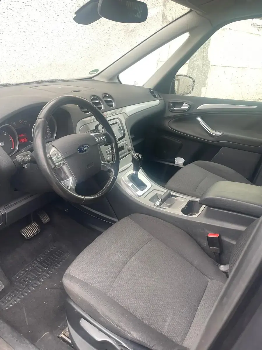 Używany Ford Galaxy 140 KM (102 kW) 2008 Minivan