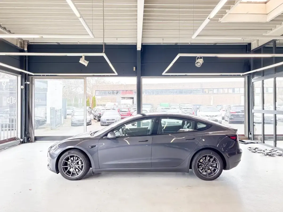 Brugt Tesla Model 3 239 kW (325 HK) 2021 Grå Sedan