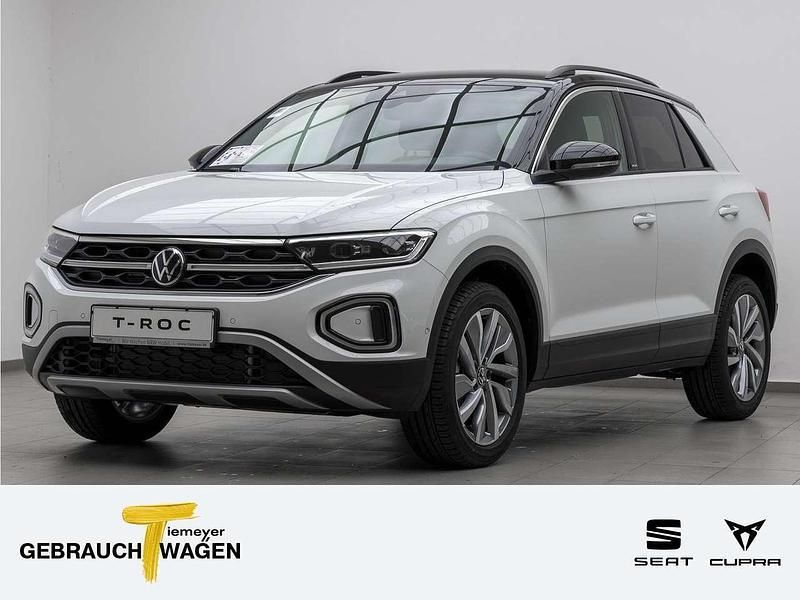 Pure white Gebraucht 2024 VW T-Roc Move SUV | 29.880 € (Fairer Preis) - Bild 1/4