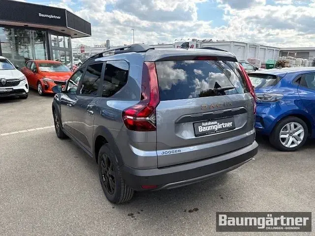 Neu Dacia Jogger Extreme 110 PS (80 kW) 2026 Van / Kleinbus