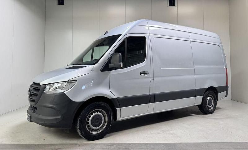 Gebraucht Mercedes Sprinter 150 PS (110 kW) 2021 Grau Van