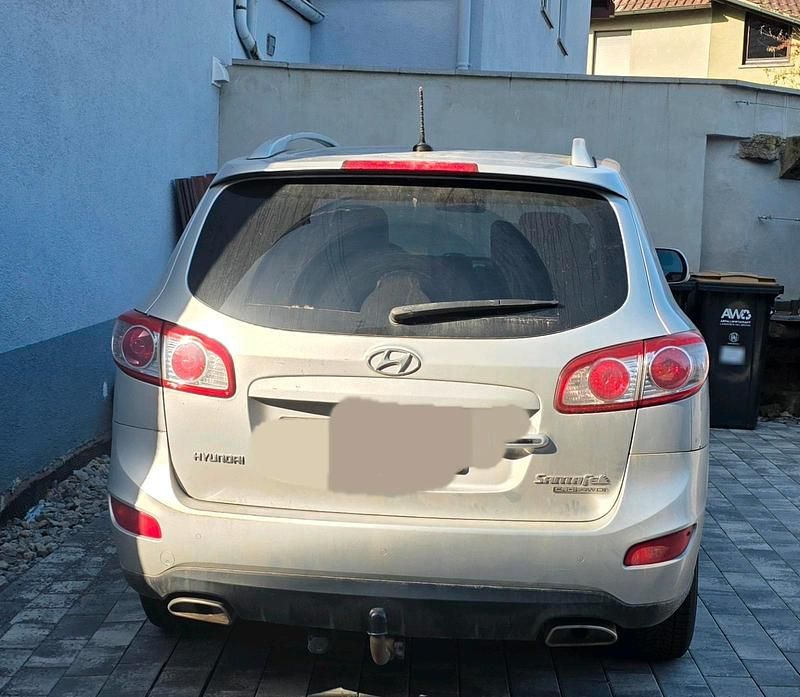 Gebraucht Hyundai Santa Fe 197 PS (144 kW) 2011 Silber SUV