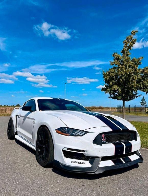 Gebraucht Ford Mustang 466 PS (342 kW) 2019 Weiß Coupé