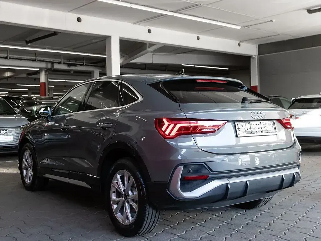 Gebraucht Audi Q3 Sportback S-Line 150 PS (110 kW) 2025 Chronosgrau metallic SUV