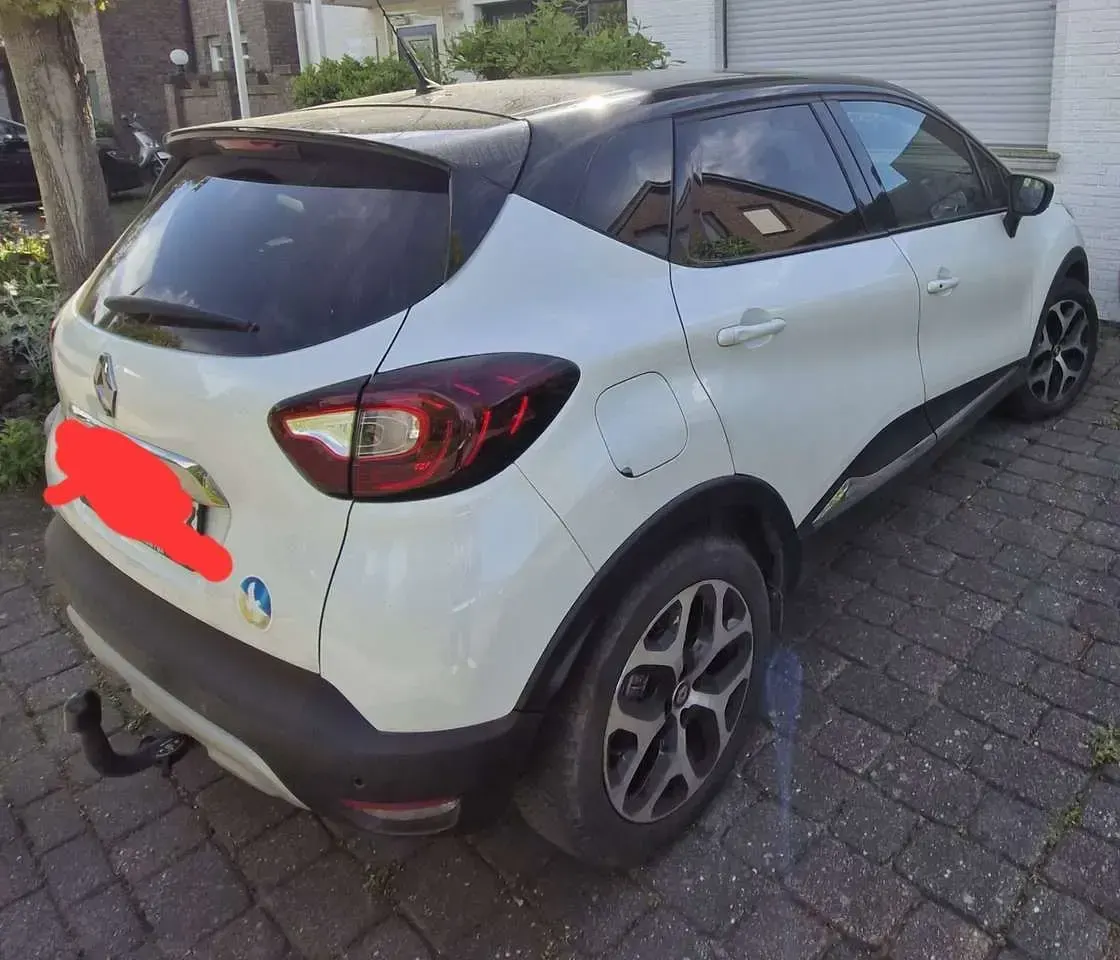 Używany Renault Captur Collection 131 KM (96 kW) 2019 SUV