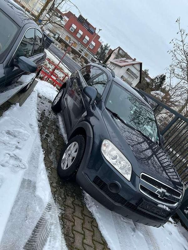 Gebraucht Chevrolet Captiva LS 136 PS (100 kW) 2010 Grau SUV
