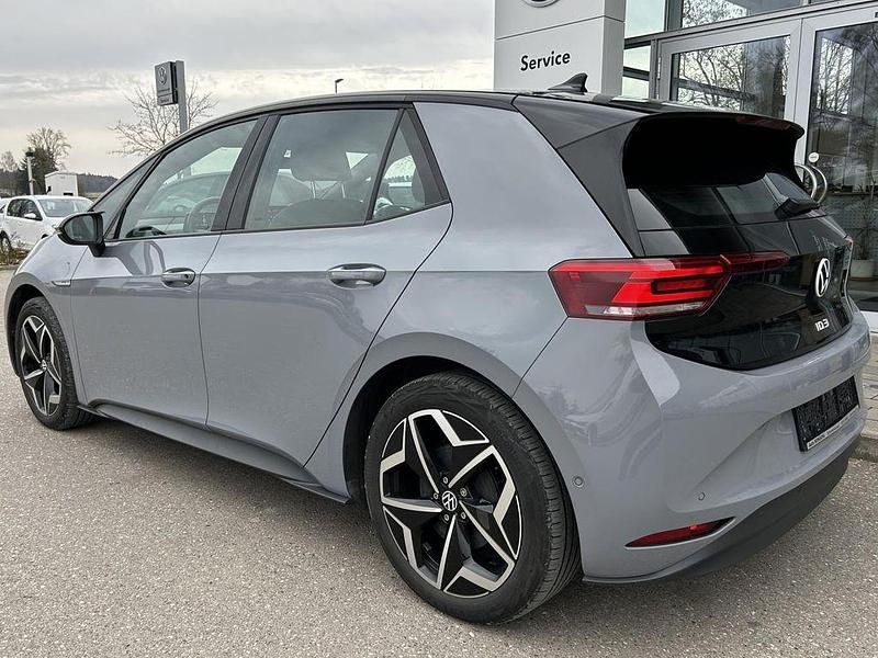 Gebraucht VW ID.3 Pro 150 kW (204 PS) 2023 Grau Kleinwagen
