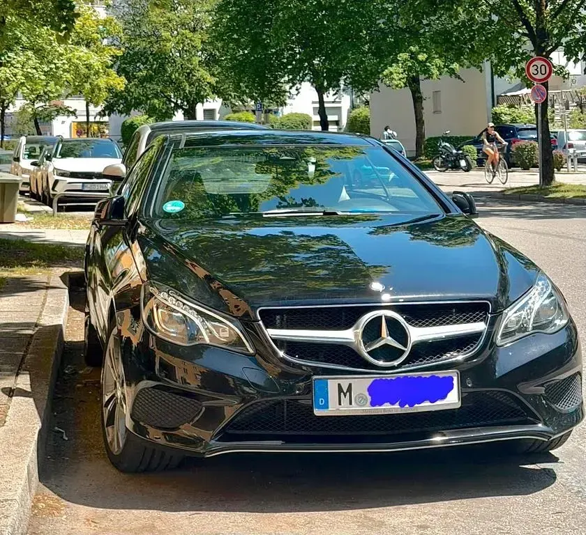 Gebraucht Mercedes E320 272 PS (200 kW) 2015 Schwarz Coupé