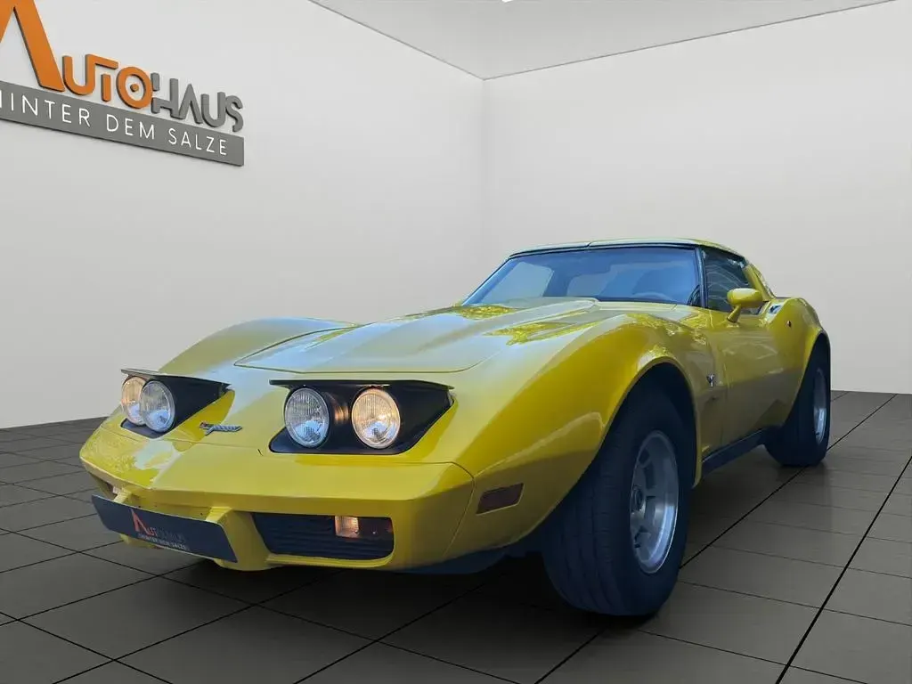 Second-hand Corvette C3 179 CP (131 kW) 1978 Galben Coupe