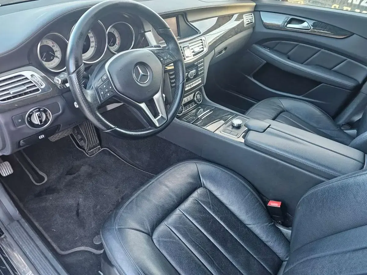 Gebraucht Mercedes CLS350 265 PS (194 kW) 2013 Schwarz/baltic black Kombi