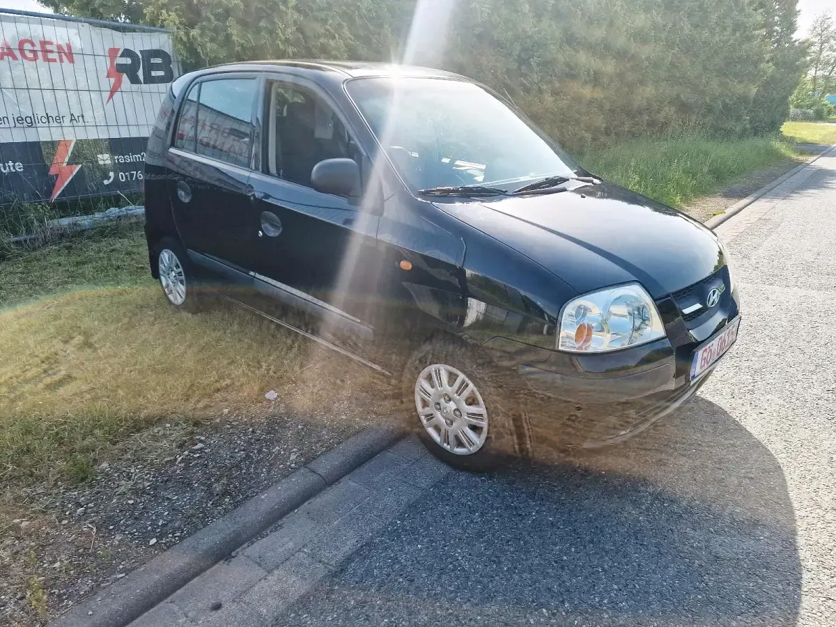 Gebraucht Hyundai Atos 63 PS (46 kW) 2008 Schwarz Kleinwagen