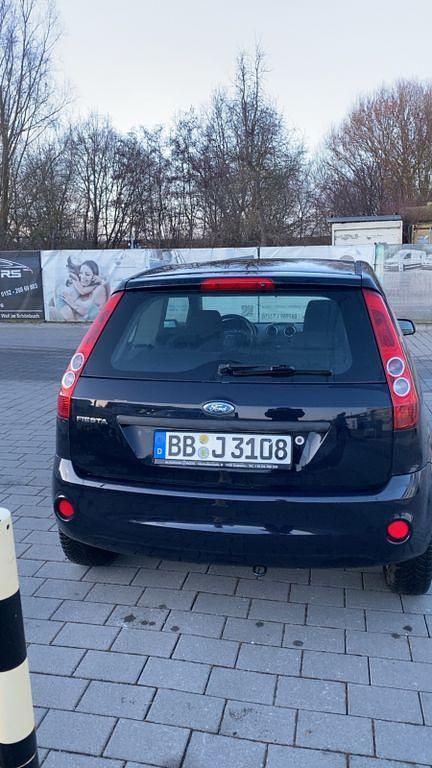 Gebraucht Ford Fiesta Ambiente 60 PS (44 kW) 2007 Blau Limousine