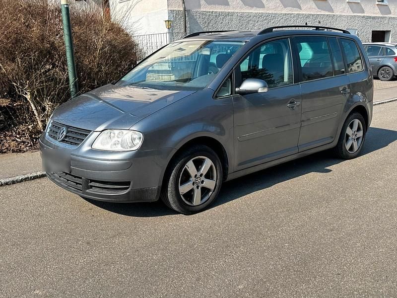 Gebraucht VW Touran 105 PS (77 kW) 2005 Grau Van / Kleinbus