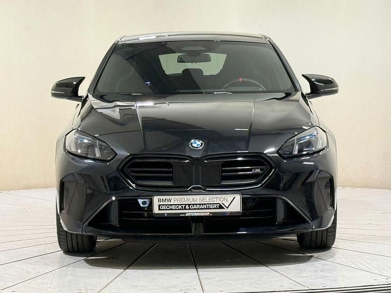 Gebraucht BMW M135 Performance 300 PS (220 kW) 2025 Schwarz Kleinwagen