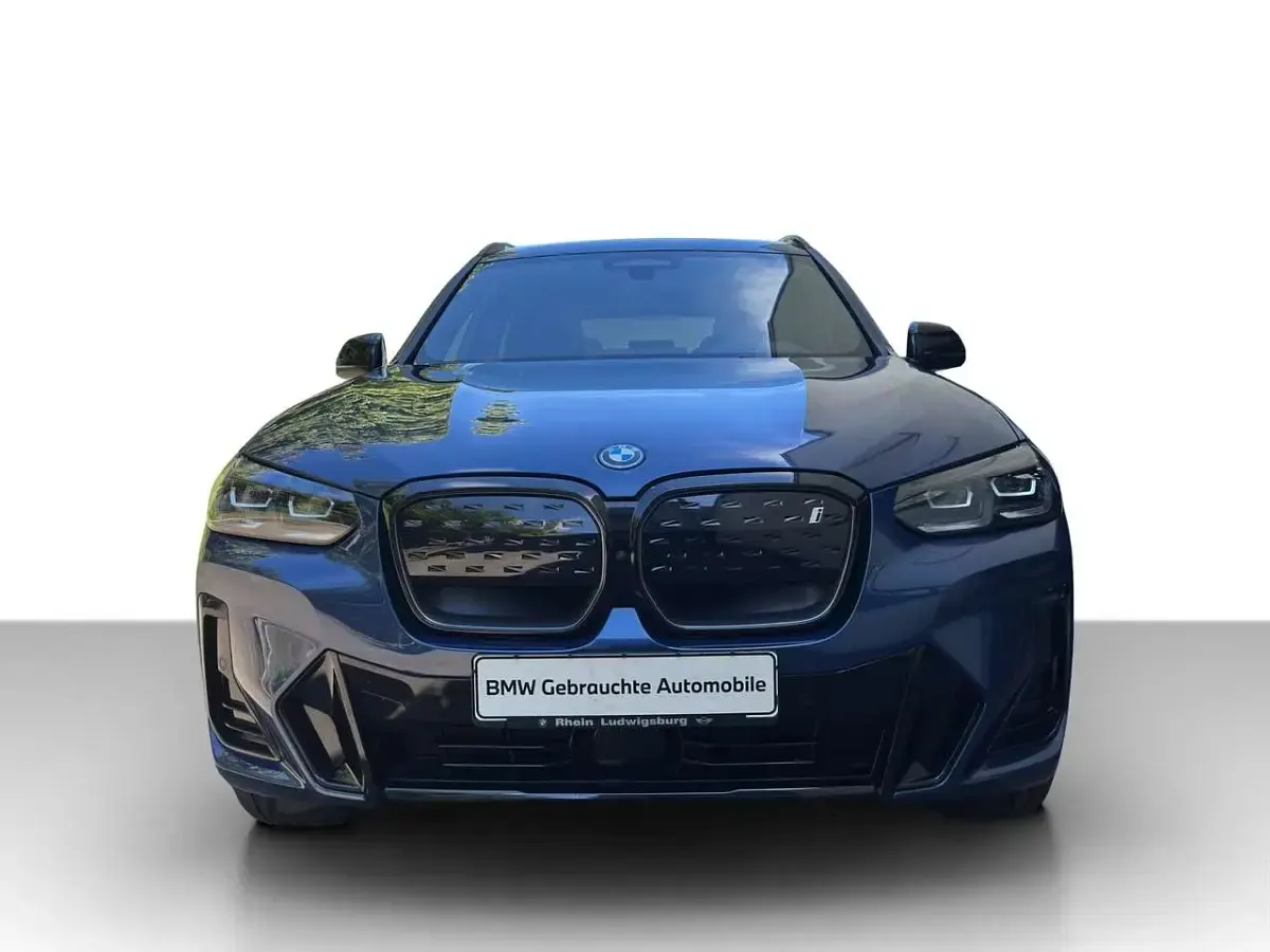 Gebraucht BMW iX3 Sport Line 210 kW (286 PS) 2024 Blau SUV