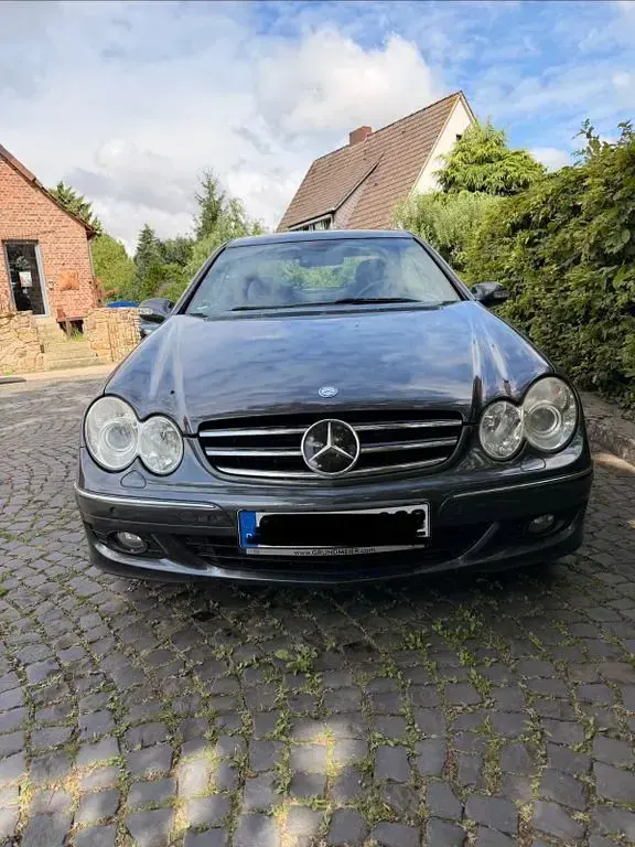 Gebraucht Mercedes CLK220 150 PS (110 kW) 2008 Grau Coupé