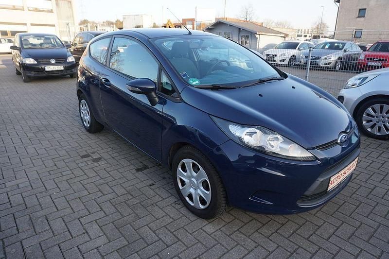 Gebraucht Ford Fiesta Trend 60 PS (44 kW) 2009 Blau Kleinwagen
