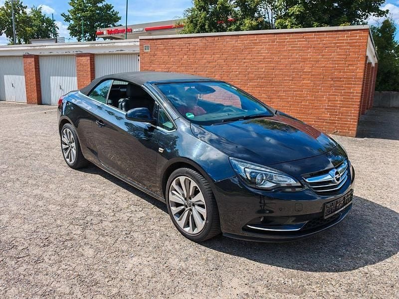 Schwarz Gebraucht 2014 Opel Cascada Edition Cabrio | 7.490 € (Superpreis) - Bild 1/4