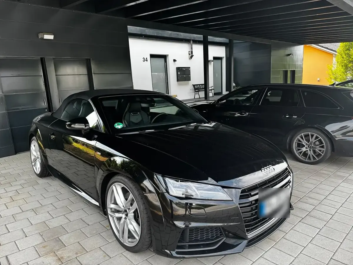 Gebraucht Audi TT Roadster Sport 230 PS (169 kW) 2015 Schwarz Cabrio