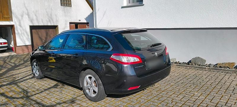 Gebraucht Peugeot 508 150 PS (110 kW) 2017 Schwarz Kombi