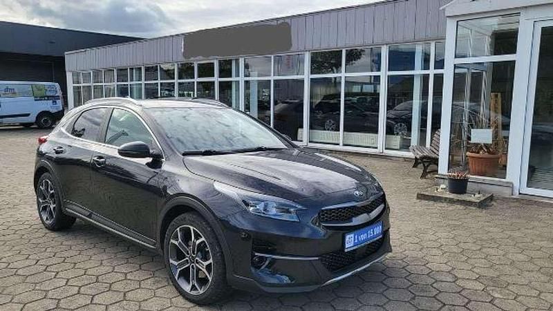 (1k) zilinaschwarz met. Gebraucht 2021 Kia XCeed Xdition SUV | 19.490 € (Fairer Preis) - Bild 1/4