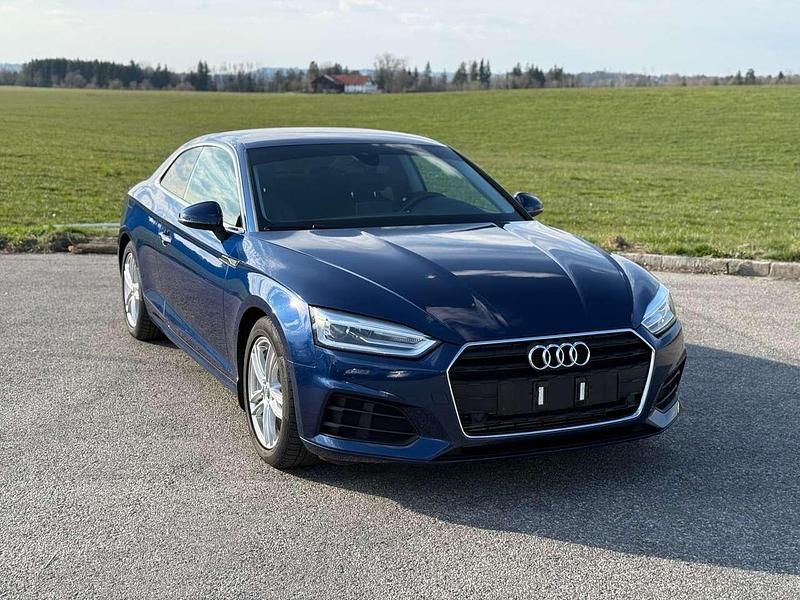 Gebraucht Audi A5 Design 190 PS (139 kW) 2017 Blau Coupé