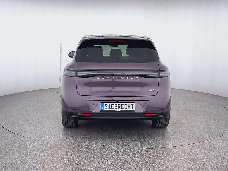 Neu Leapmotor B10 160 kW (218 PS) 2026 Violett SUV