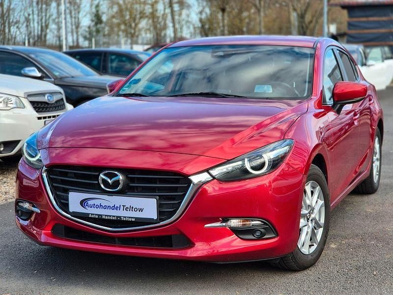 Gebraucht Mazda 3 Exclusive-Line 120 PS (88 kW) 2017 Rot Limousine