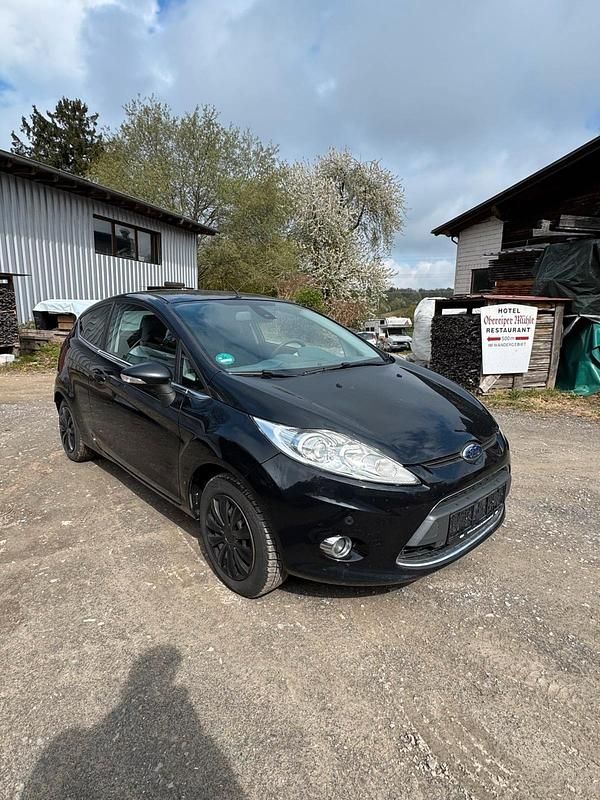 Gebraucht Ford Fiesta 80 PS (58 kW) 2009 Kleinwagen