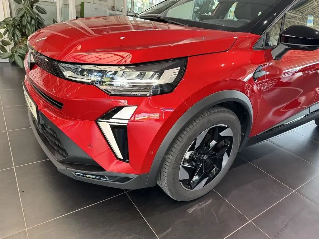 Gebraucht Renault Captur Techno 158 PS (116 kW) 2025 Rot SUV