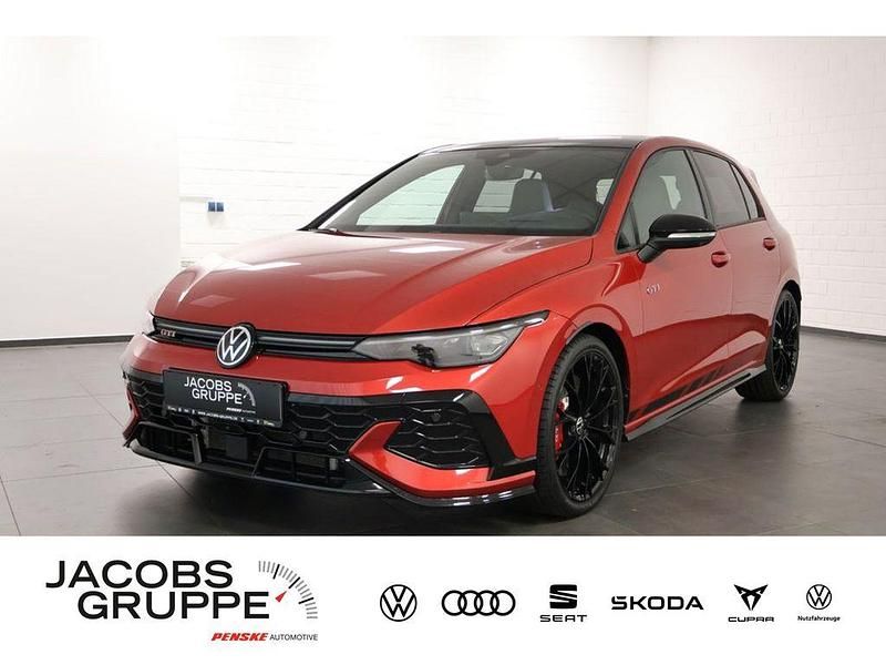 Rot Gebraucht 2024 VW Golf GTI Clubsport Limousine | 43.970 € - Bild 1/4