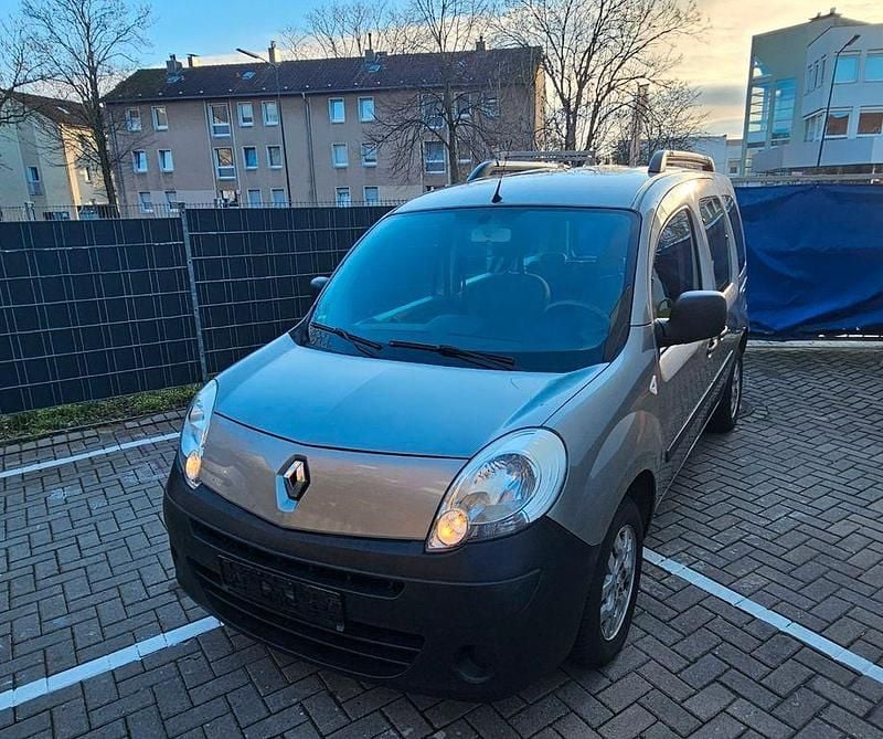 Gebraucht 2010 Renault Kangoo Van / Kleinbus | 3.695 € (Guter Preis) - Bild 1/4