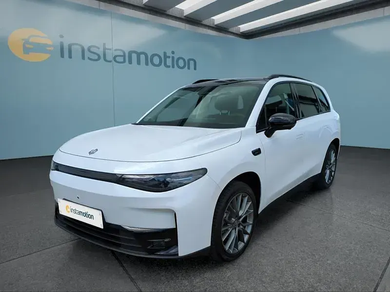 Neu Leapmotor C10 160 kW (218 PS) 2026 Weiß SUV