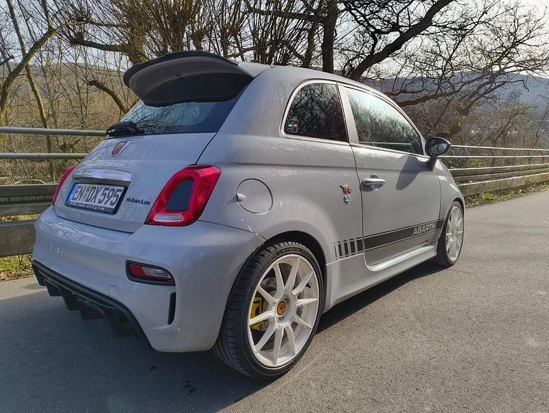 Gebraucht Abarth 595 145 PS (106 kW) 2016 Grau Kleinwagen