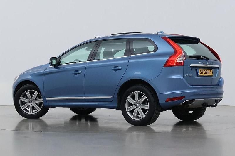 Usado Volvo XC60 190 HP (139 kW) 2017 Azul SUV