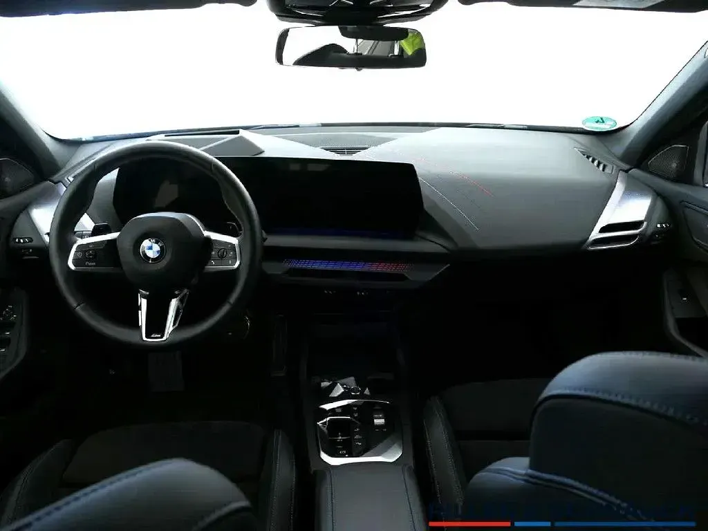 Gebraucht BMW 120 M Sport 170 PS (125 kW) 2025 Black sapphire Kleinwagen