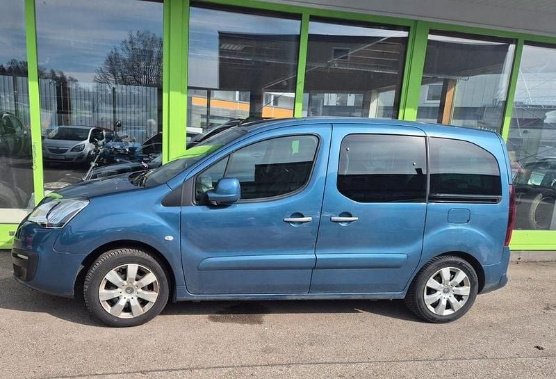 Gebraucht Citroën Berlingo SELECTION 99 PS (72 kW) 2016 Blau Van / Kleinbus