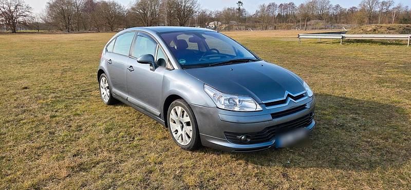 Gebraucht Citroën C4 Exclusive 109 PS (80 kW) 2004 Grau Kleinwagen