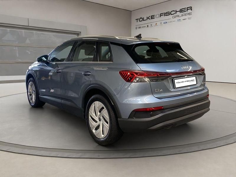 Gebraucht Audi e-tron 150 kW (204 PS) 2023 Geysirblau (metallic) SUV