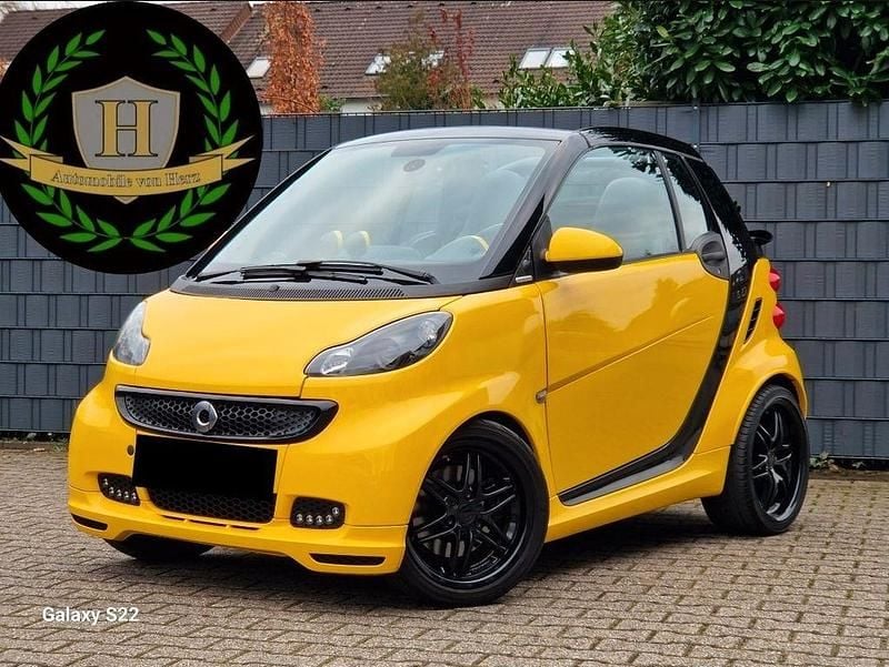 Gelb Gebraucht 2015 Smart ForTwo Cabrio Brabus Cabrio | 13.750 € (Fairer Preis) - Bild 1/4