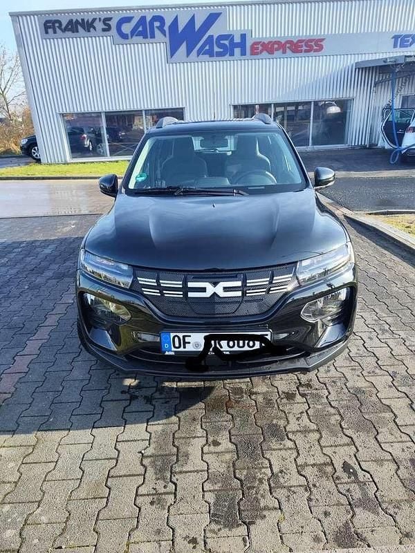 Second-hand Dacia Spring Essentiel 33 kW (45 CP) 2024 Negru Hatchback