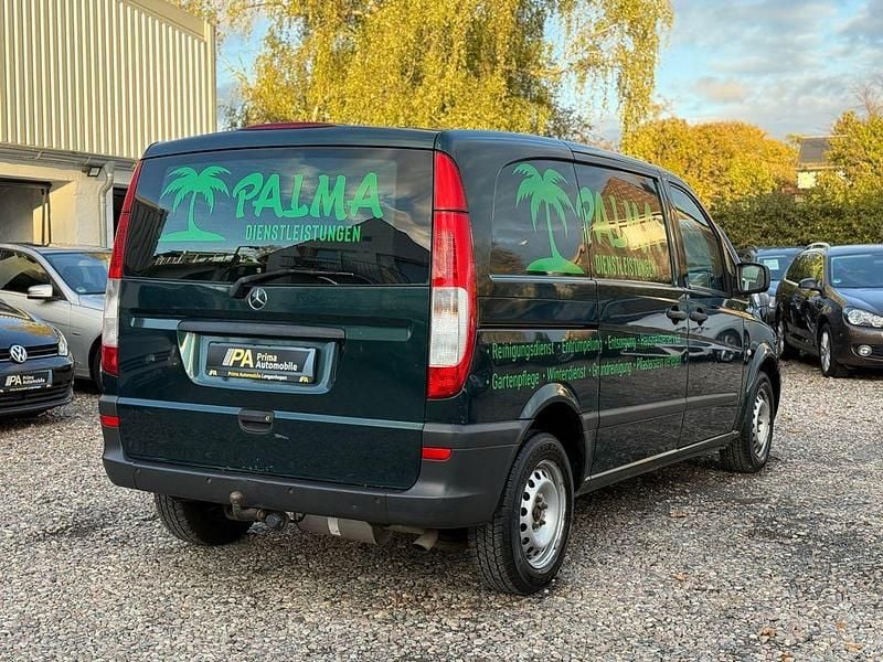 Gebraucht Mercedes Vito 204 PS (150 kW) 2009 Grün Van
