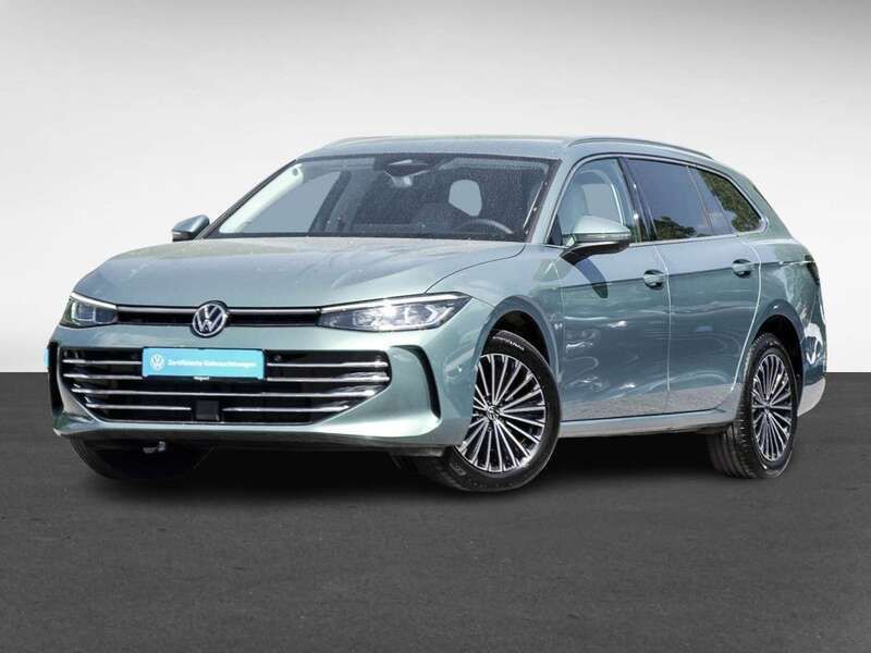 Gebraucht VW Passat Elegance 150 PS (110 kW) 2024 Maripositgrün metallic Kombi