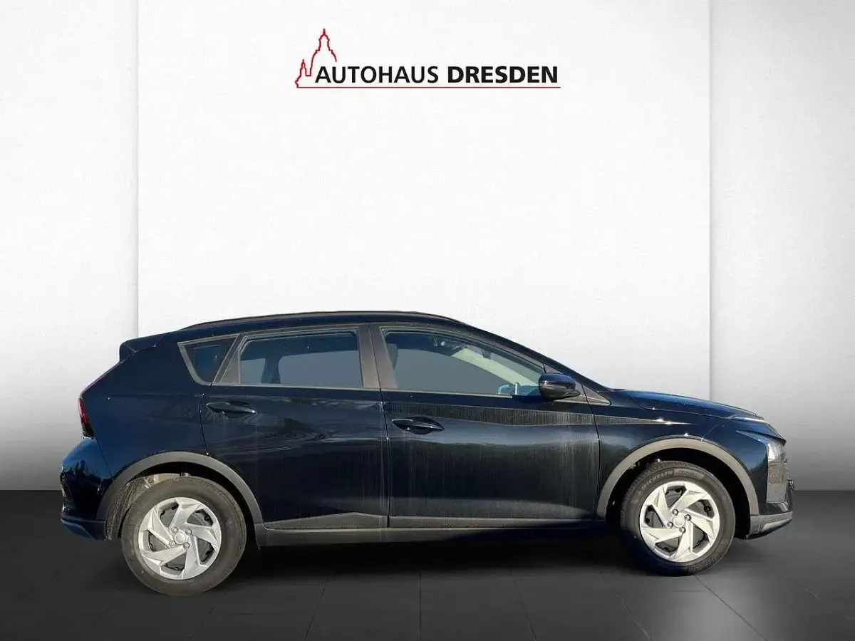 Neu Hyundai Bayon Select 101 PS (74 kW) 2025 Phantom black / met SUV