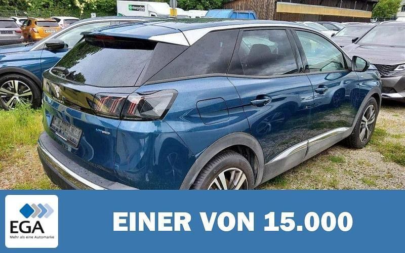 Blau metallic Gebraucht 2021 Peugeot 3008 Allure | 22.570 € (Superpreis) - Bild 1/4