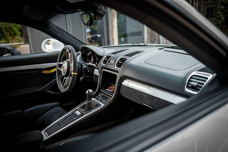 Gebraucht Porsche Cayman GT4 385 PS (283 kW) 2016 Weiß Coupé