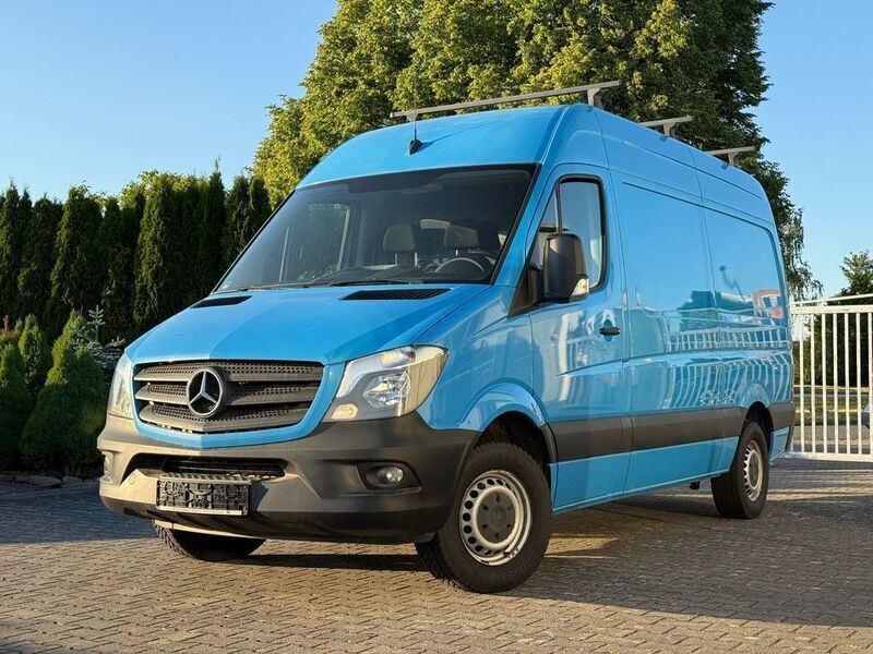 Blau Gebraucht 2017 Mercedes Sprinter Van | 19.992 € (Teuer) - Bild 1/4